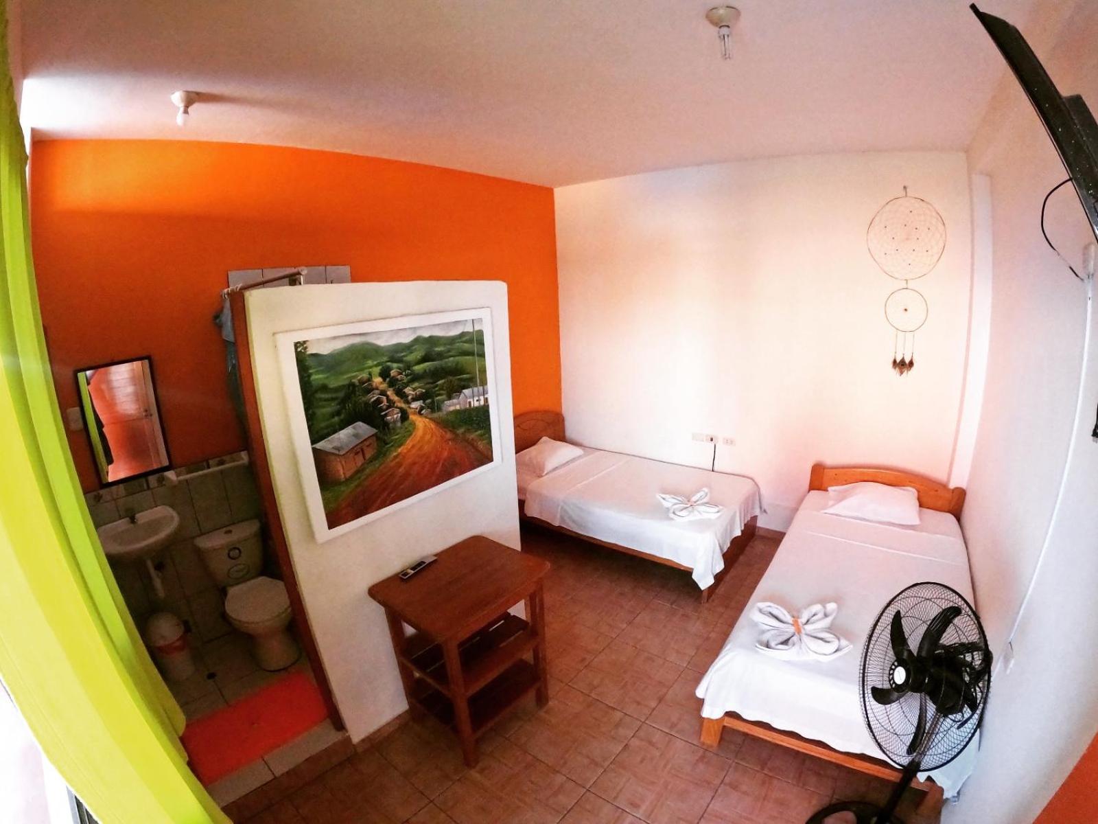 Hotel Shoffi'S House Backpackers Tarapoto Exterior foto