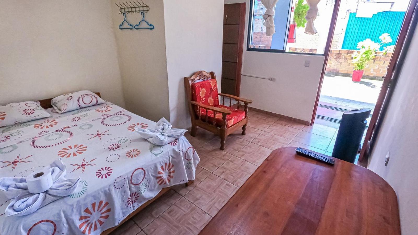 Hotel Shoffi'S House Backpackers Tarapoto Exterior foto